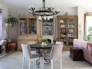 Provence Villa in İstanbul, Orkun Indere Interiors Orkun Indere Interiors Country style dining room