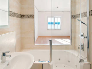 Berliner Müggelsee Residenzen, Artweger Artweger 現代浴室設計點子、靈感&圖片