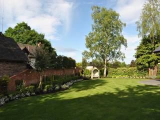 The Boundary, Bowdon, Tsiantar Architects Limited: classic by Tsiantar Architects Limited, Classic