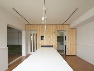 SWITCH apartment, YUKO SHIBATA ARCHITECTS YUKO SHIBATA ARCHITECTS ห้องทำงาน/อ่านหนังสือ