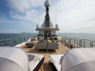 J'Ade, CRN SPA - YACHT YOUR WAY- CRN SPA - YACHT YOUR WAY- Yates y jets de estilo mediterráneo