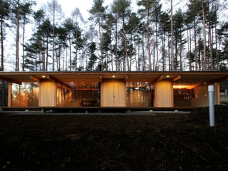森の住処, すわ製作所 すわ製作所 Moderne Häuser