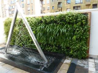 RIBA Roof Terrace, Portland Place, Biotecture Biotecture Balcony, veranda & terrace