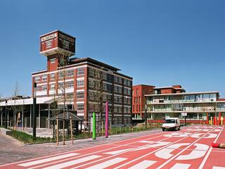 Wonen in een fabriek, Erik Knippers Architect Erik Knippers Architect Powierzchnie handlowe