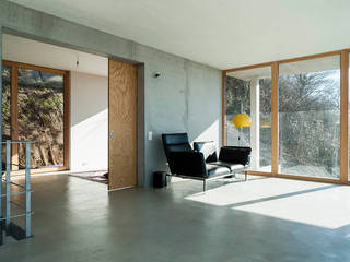 Modernes Traumhaus mit 1a-Aussicht, GIAN SALIS ARCHITEKT GIAN SALIS ARCHITEKT Modern living room
