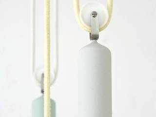 Porcelain Lamp, Studio WM Studio WM Minimalistische