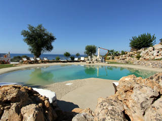 PISCINA NATURAL – SANTA MARIA DI LEUCA – Puglia, SYS PISCINE SYS PISCINE Mediterranean style pool