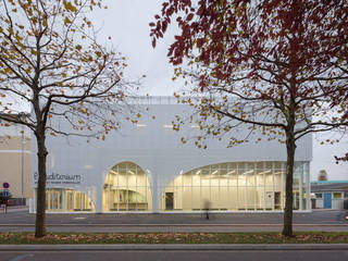 AUDITORIUM OF BONDY & RADIO FRANCE CHORALE SINGING CONSERVATORY — BONDY, PARC Architectes PARC Architectes