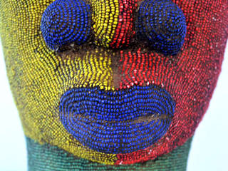 ​Large Female Beaded Sculpture, The Moderns The Moderns Proyectos comerciales