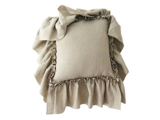 VINTAGE soft linen bedding and accessories , LOVELY HOME IDEA LOVELY HOME IDEA BedroomTextiles