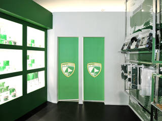 Official Store A.S. Avellino 1912 , LMarchitects LMarchitects Espacios comerciales