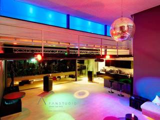 CLUB PRIVADO BB , FANSTUDIO__Architecture & Design FANSTUDIO__Architecture & Design Ruang Keluarga Modern