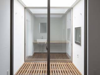 two., MASAKI YAMADA Architecture MASAKI YAMADA Architecture モダンな 家