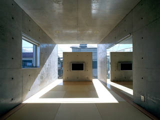 House of Kami, 一級建築士事務所アトリエｍ 一級建築士事務所アトリエｍ Modern Walls and Floors Reinforced concrete Grey