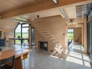 Duurzame Schuurwoning, schipperdouwesarchitectuur schipperdouwesarchitectuur Espaços