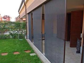 Zanzariere Plissettate, dfm italia dfm italia Modern style gardens