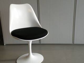 Knoll - Tulip, Salvioni Spa Salvioni Spa غرفة السفرة