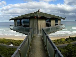 The Pole House, F2 Architecture F2 Architecture Casas mediterrâneas