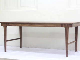 Walnut Table, SON그릇공방 SON그릇공방 Asian style living room