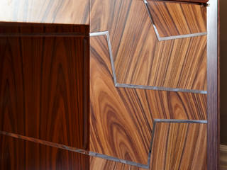 Santos Rosewood Bookshelf, Gosling Ltd Gosling Ltd ห้องนั่งเล่น