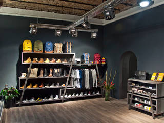Numelo Flagship Store, Studio DLF Studio DLF Commercial spaces