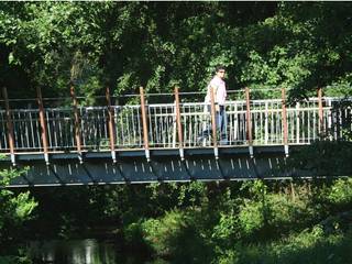 Aménagement d'un Parc et création d'une passerelle, Christian Larroque Christian Larroque สวน