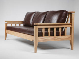 Red oak x leather sofa, 톤 퍼니처 스튜디오 톤 퍼니처 스튜디오 Modern living room