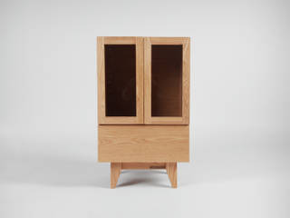 Red oak medium storage, 톤 퍼니처 스튜디오 톤 퍼니처 스튜디오 Salon moderne