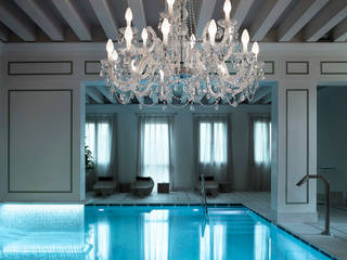 Chandelier for the outdoors and humid indoors - rated IP65 Italian Lights and Furniture Ltd Spa clássico Acessórios para a piscina e spa