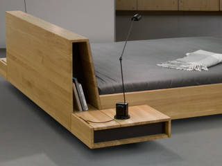 Bed A: stylishes Doppelbett mit Schwebeeffekt, studio jan homann studio jan homann Modern Bedroom