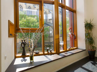 Baulückenschließung in historischer Innenstadt, aaw Architektenbüro Arno Weirich aaw Architektenbüro Arno Weirich Modern dining room