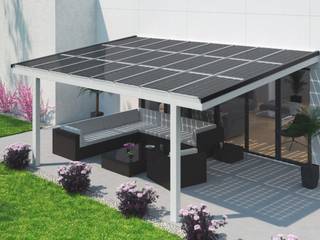 Solar-Glas-Terrassenüberdachung, Solarterrassen & Carportwerk GmbH Solarterrassen & Carportwerk GmbH Balcones y terrazas modernos