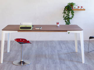 NETTO Table, GiuseppeGioiaDesigner GiuseppeGioiaDesigner Sala da pranzo minimalista