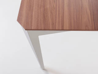 NETTO Table, GiuseppeGioiaDesigner GiuseppeGioiaDesigner Minimalist dining room