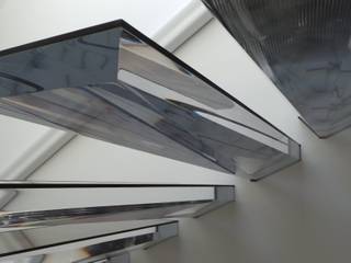 Kragarmtreppe aus Acryl, Siller Treppen/Stairs/Scale Siller Treppen/Stairs/Scale درج زجاج