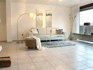 Home Staging Elmshorn, wohnhelden Home Staging wohnhelden Home Staging 现代客厅設計點子、靈感 & 圖片