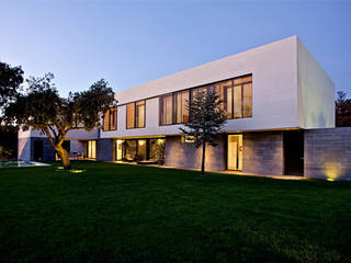 CASA MF, lightarchitecture studio lightarchitecture studio Modern houses