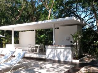 area comun condominio Azul en Playacar, sandro bortot arquitecto sandro bortot arquitecto Modern garden