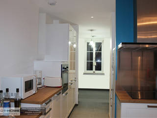 Maison de ville à Strasbourg, Agence ADI-HOME Agence ADI-HOME モダンな キッチン