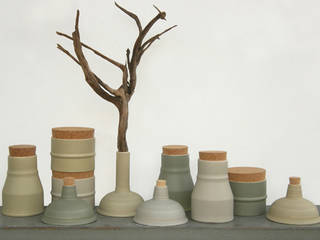 BRICOLAGE, RENATE VOS product & interior design RENATE VOS product & interior design Ruang Keluarga Gaya Industrial