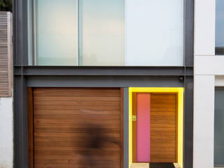 Colour changing LED Light Sheet adds a contemporary twist to the entrances of a Georgian London townhouse, Applelec Applelec Modern windows & doors