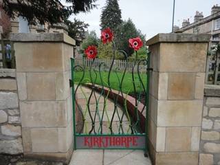 The Anenome Gate by Ironart of Bath, Ironart Ltd Ironart Ltd 庭院