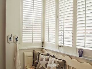 Shutters op maat, Inhuisplaza b.v. Inhuisplaza b.v. ห้องทานข้าว