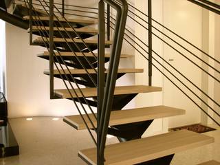 Casa Privata, A+R Architects A+R Architects Minimalist corridor, hallway & stairs