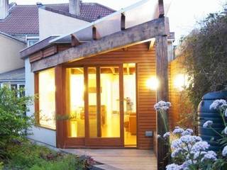 Architect's House in Bristol by DHV Architects, Dittrich Hudson Vasetti Architects Dittrich Hudson Vasetti Architects モダンデザインの リビング