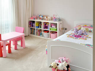 homify Modern nursery/kids room