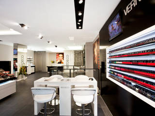 ARTDECO COSMETICS, SCALAA ARCHITECTES SCALAA ARCHITECTES Espacios comerciales