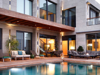 homify Modern pool