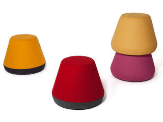 Hyde Stacking Stool & Bench, Assemblyroom Assemblyroom غرفة المعيشة