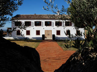 Bodegas Alvarez Nölting. Requena., 3 M ARQUITECTURA 3 M ARQUITECTURA Espaces commerciaux